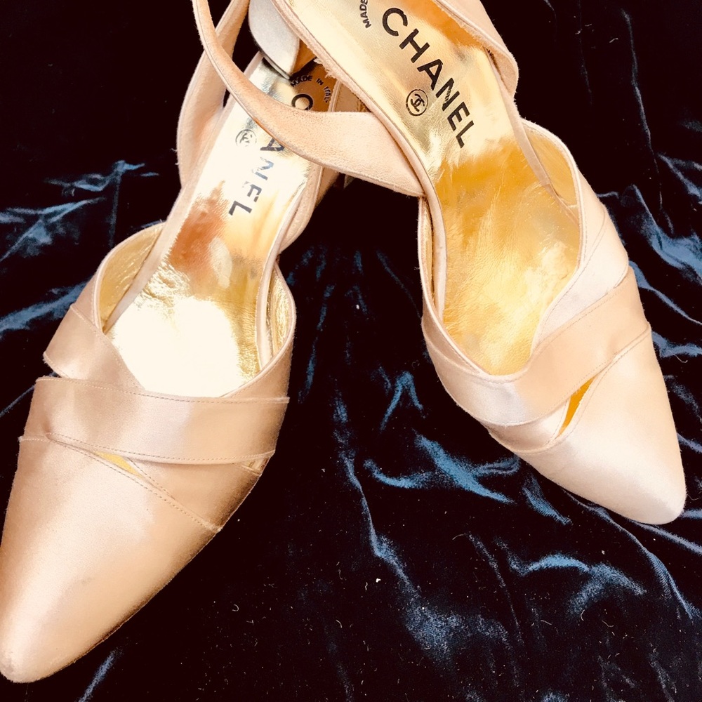 CHANEL SATIN SLINGBACKS